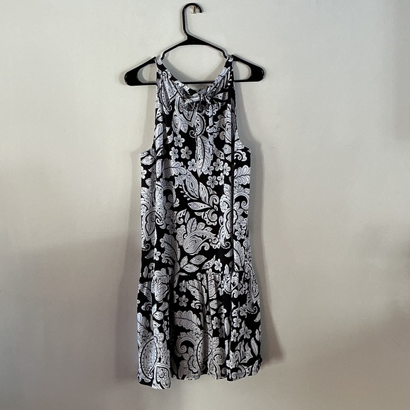 LOFT Black and White Paisley Midi Dress - Picture 2 of 2